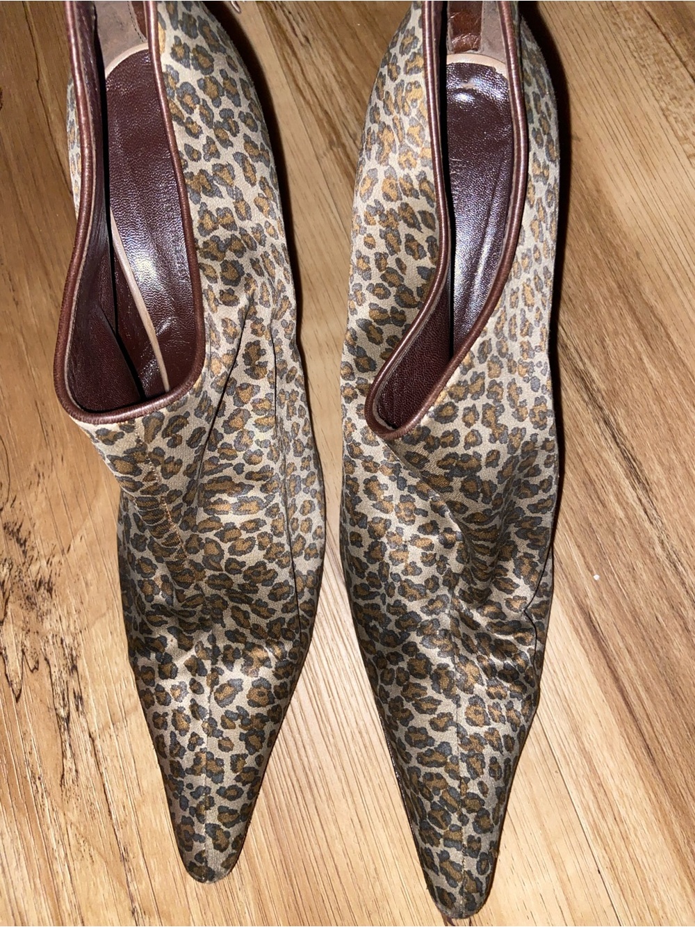 Bottega Veneta leopard-print silk and leather ankle booties size 41